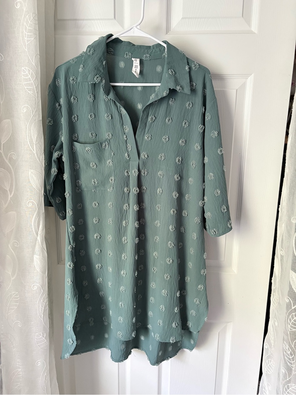 B women's mint sage chiffon swiss-dot tunic shirt-dress mini size L